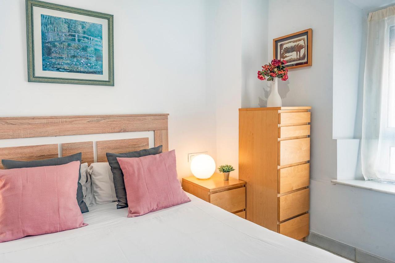 Alohamundi Almansa Apartment เซบีญา ภายนอก รูปภาพ